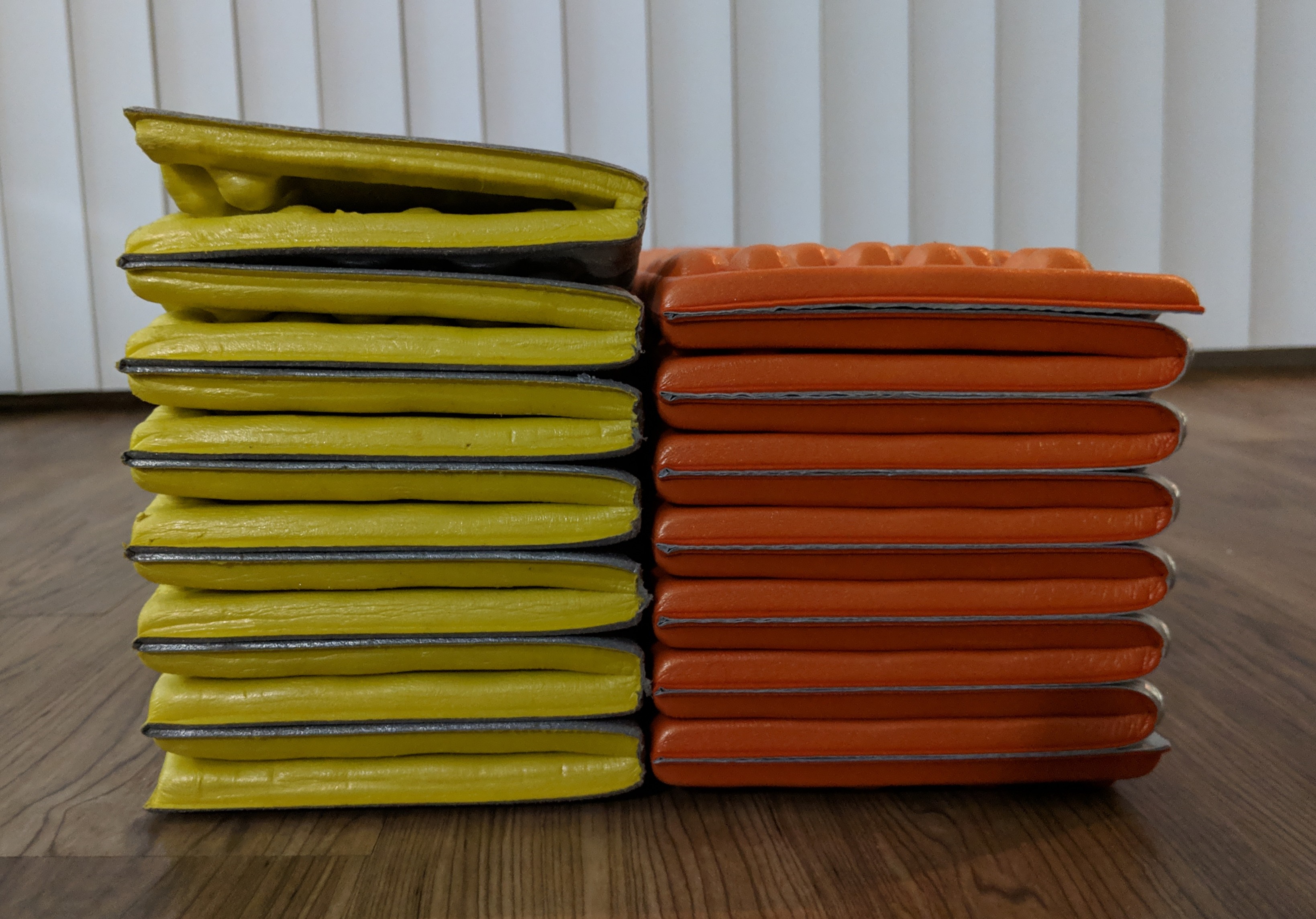 Порівняння розмірів NEMO Switchback і Therm-a-Rest Z Lite