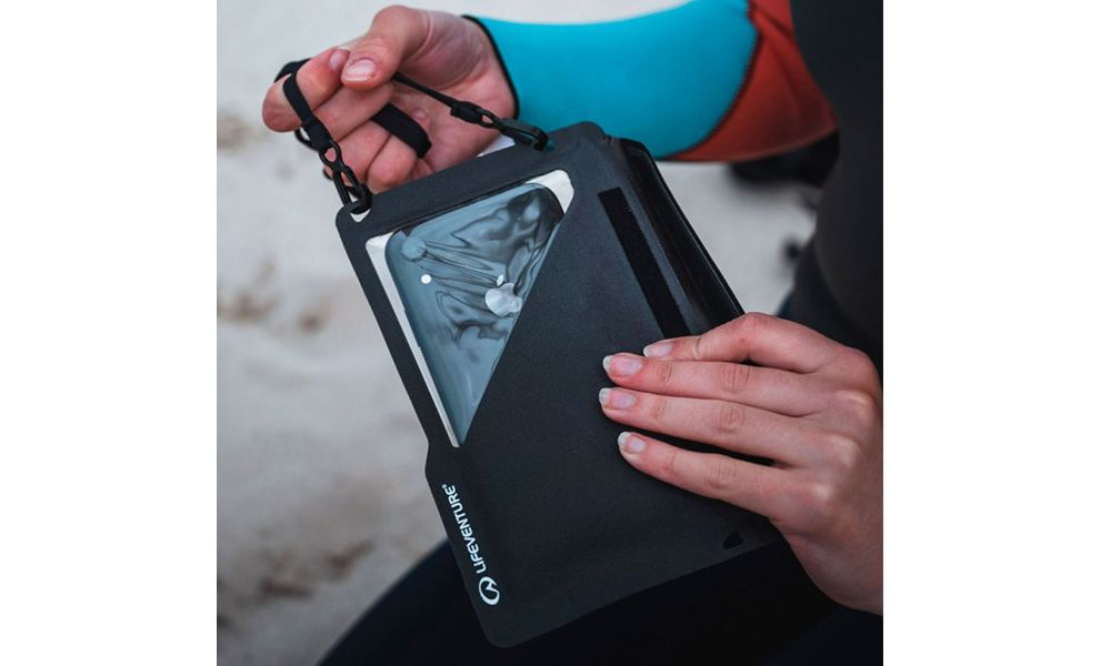 Гермочохол для смартфону Lifeventure Waterproof Phone Case Plus (діагональ до 5,5"), 17x10 см, Тип розміру: діагональ до 5,5", Колір: Grey, зображення 2