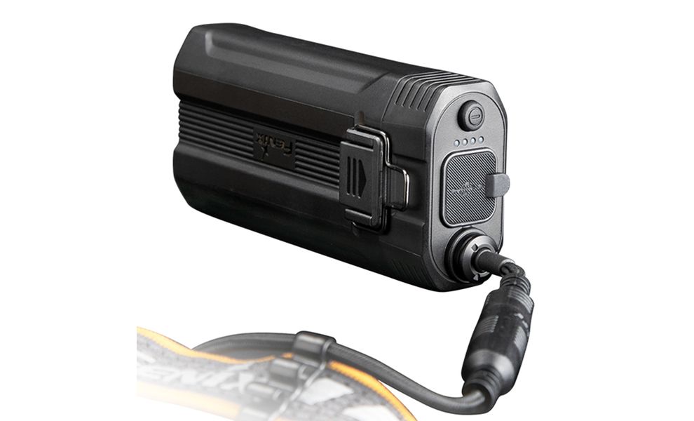 Налобний ліхтар з акумулятором Fenix HP30R V2.0: USB Type-C, зображення 4