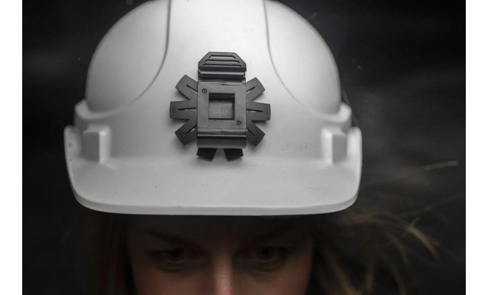 Налобний ліхтар на батарейках Silva MR400 з червоним світлом, зображення 5