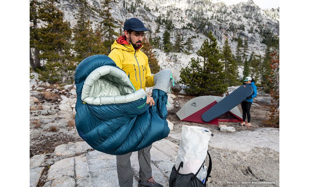 Демісезонний пуховий спальник Therm-a-Rest Hyperion -6C - Long до -6°C: з капюшоном, Максимальний зріст користувача: 198, Колір: Deep Pacific, Сторона застібки: ліва, зображення 10