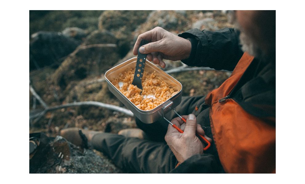 Туристичний контейнер для їжі зі складною ручкою Trangia Mess Tin 309R Large на 1300 мл, алюміній, Тип контейнеру: з ручкою, Об'єм: 1300, Колір: Red, зображення 3