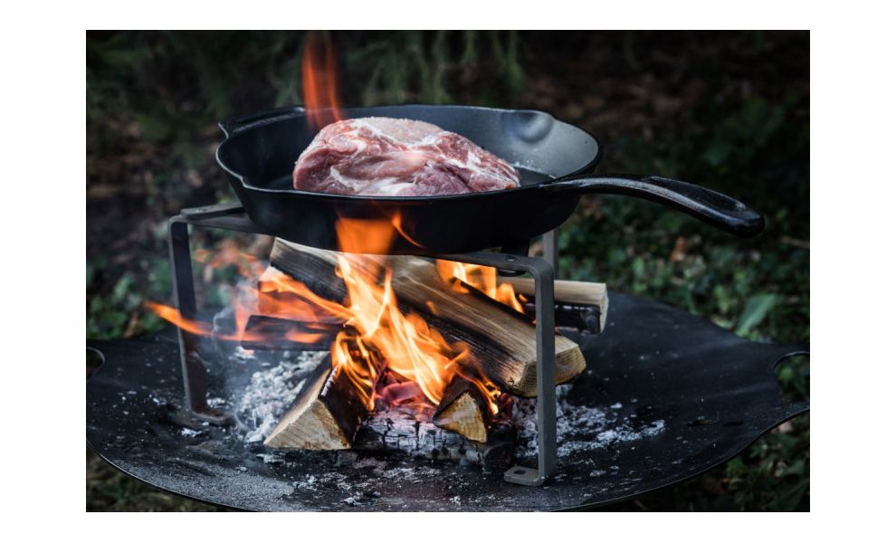 Універсальна підставка під жаростійкий посуд для багаття Petromax Cooking Stand, зображення 4