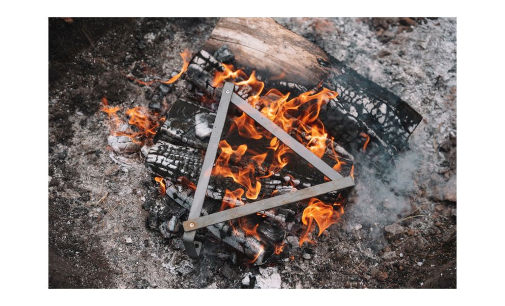 Універсальна підставка під жаростійкий посуд для багаття Petromax Cooking Stand, зображення 7