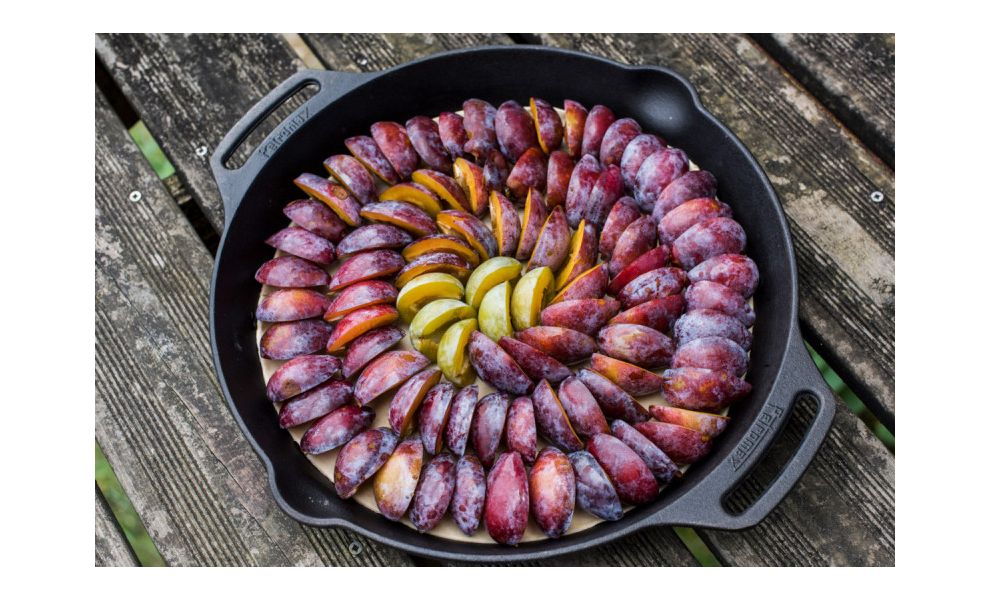 Чавунна сковорода Petromax Fire Skillet, Ø25 см (з ручками-петлями), Тип конструкції: з ручками-петлями, Діаметр верхній: 25, зображення 5