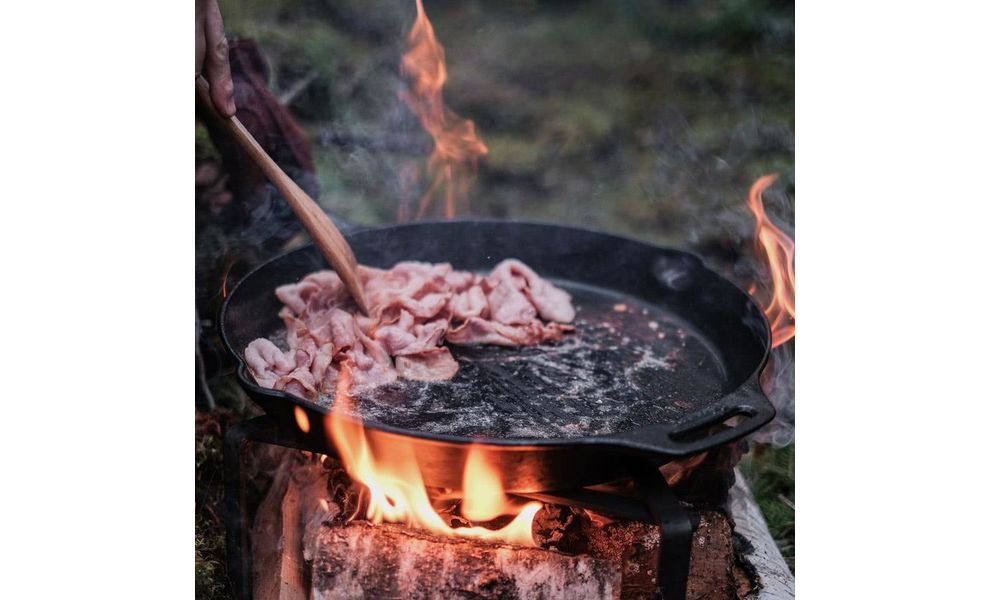 Чавунна сковорода Petromax Fire Skillet, Ø40 см (з довгою ручкою), Тип конструкції: з довгою ручкою, Діаметр верхній: 40, зображення 6