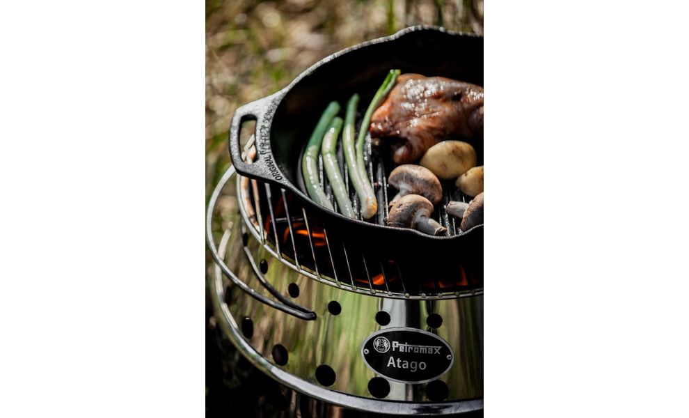 Чавунна сковорода-гриль Petromax Grill Fire Skillet, Ø30 см (з ручками-петлями), Тип конструкції: з ручками-петлями, Діаметр верхній: 30, зображення 8