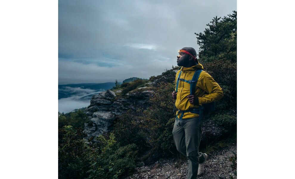 Налобний ліхтар акумуляторний BioLite Headlamp 425 (Ember Yellow) з червоним світлом, USB Type-C, Колір корпусу: Ember Yellow, зображення 4