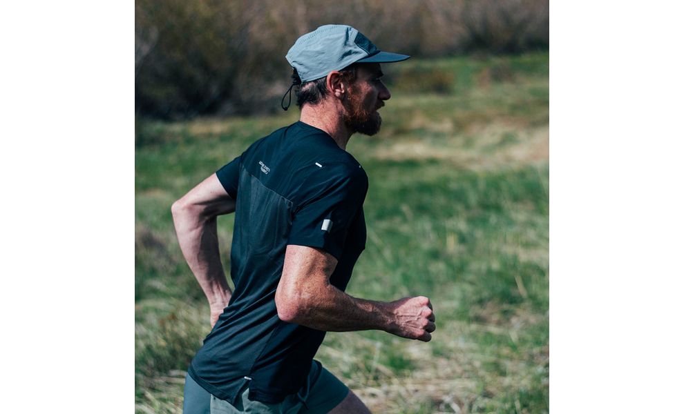 Футболка чоловіча Ultimate Direction Cirriform (Onyx), Колір виробника: Onyx, Розмір: S, зображення 3