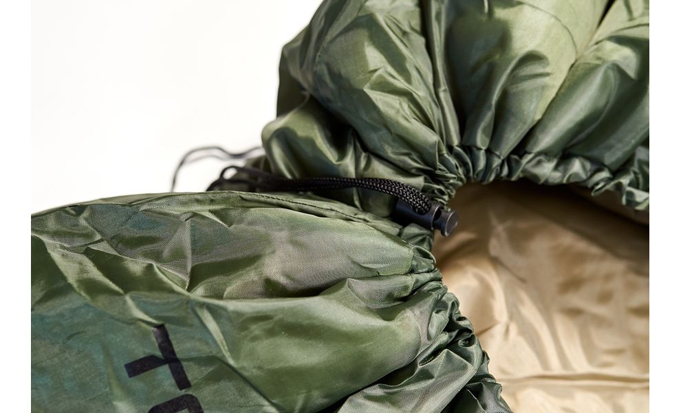 Демісезонний туристичний спальник Totem Hunter XXL до 5°C: широкий, з капюшоном, Максимальний зріст користувача: 195, Колір: Green, Сторона застібки: права, зображення 12