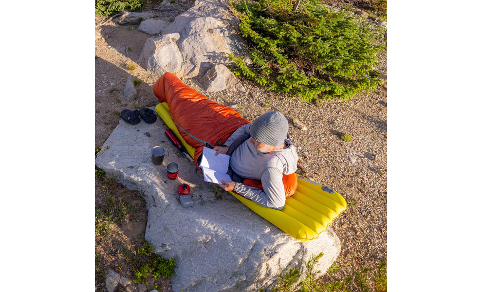 Надувний каремат Big Agnes Divide - Wide Long: з мішком-насосом, Товщина: 9, Тип розміру: Wide Long, Колір виробника: Warm Olive, зображення 3