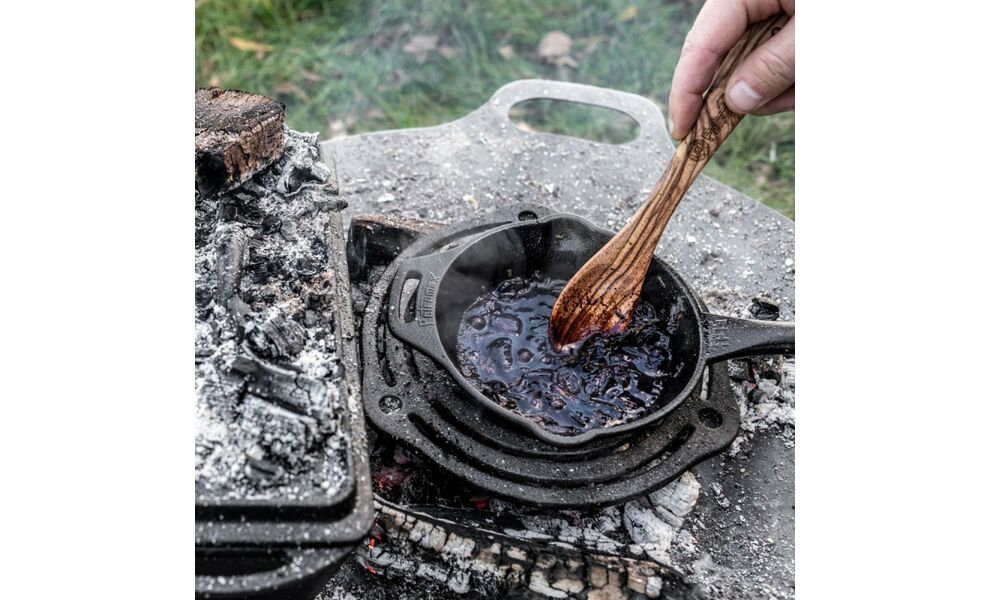 Чавунна сковорода Petromax Fire Skillet, Ø20 см (з довгою ручкою), Тип конструкції: з довгою ручкою, Діаметр верхній: 20, зображення 8