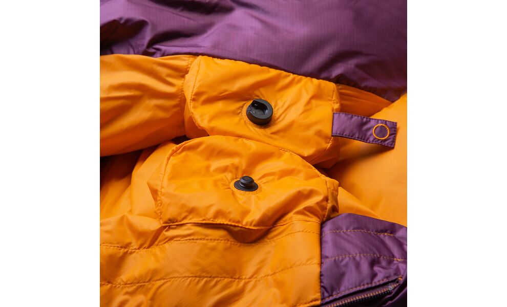 Демісезонний пуховий спальник Mountain Equipment Classic Eco 750 - Wmns Long (01730/Raisin) до -12°C: з капюшоном, Максимальний зріст користувача: 185, Колір: 01730/Raisin, Сторона застібки: ліва, зображення 7