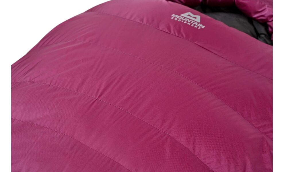 Зимовий пуховий спальник Mountain Equipment Glacier 1000 - Wmns Long (01131/Foxglove) до -19°C: з капюшоном, Максимальний зріст користувача: 185, Колір: 01131/Foxglove, Сторона застібки: ліва, зображення 5