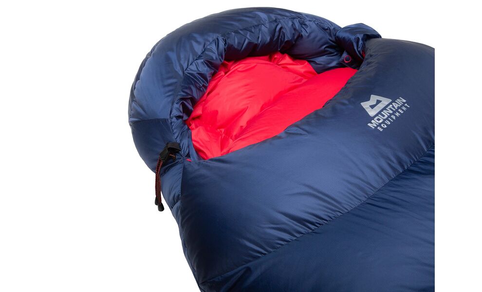 Демісезонний пуховий спальник Mountain Equipment Helium 250 - Wmns Regular (01596/Medieval Blue) до 2°C: з капюшоном, Максимальний зріст користувача: 170, Колір: 01596/Medieval Blue, Сторона застібки: права, зображення 5