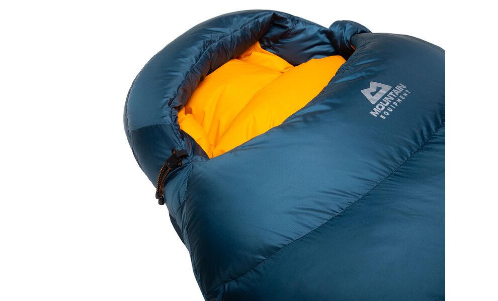 Демісезонний пуховий спальник Mountain Equipment Helium 400 - Long (01635/Majolica Blue) до -6°C: з капюшоном, Максимальний зріст користувача: 200, Колір: 01635/Majolica Blue, Сторона застібки: ліва, зображення 5
