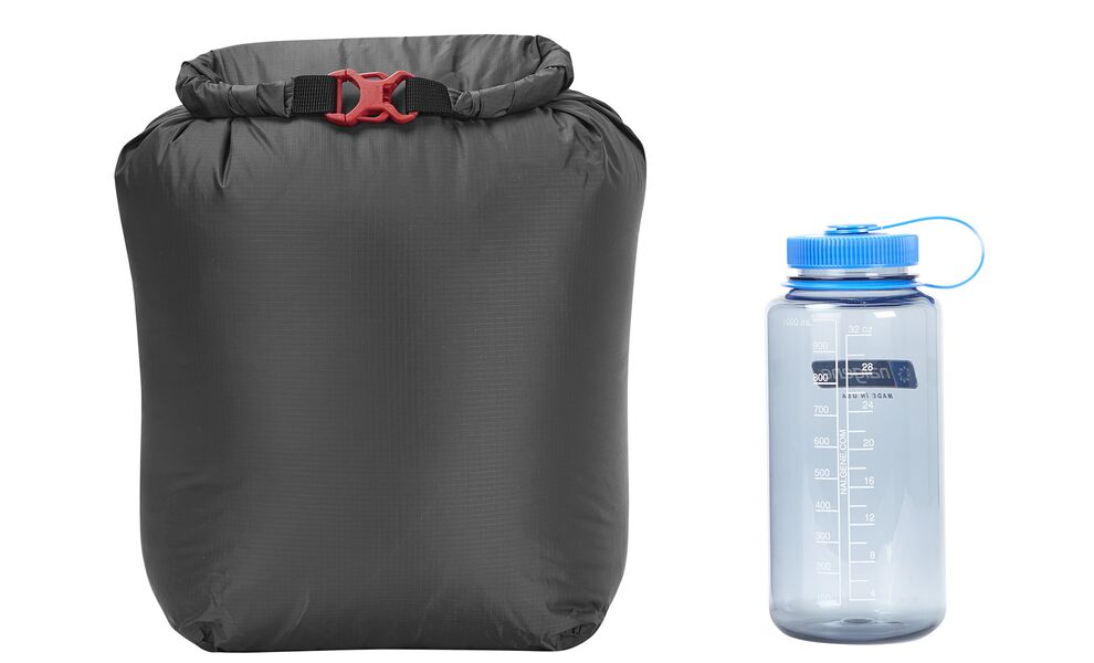 Демісезонний пуховий спальник Mountain Equipment Xeros - Long (01018/Crimson) до -12°C: з капюшоном, Максимальний зріст користувача: 200, Колір: 01018/Crimson, Сторона застібки: ліва, зображення 8