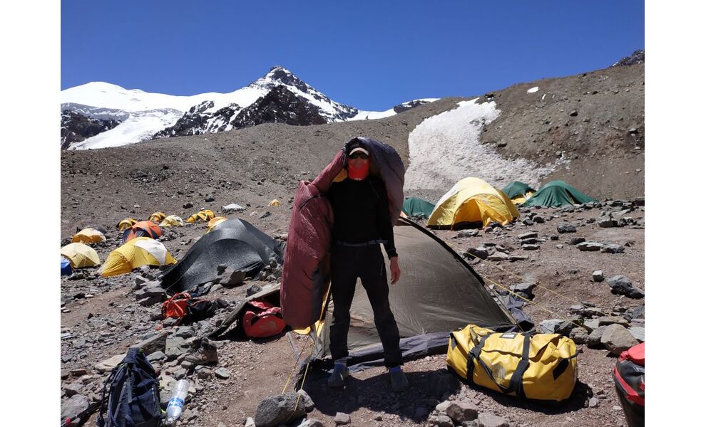 Зимовий пуховий спальник Turbat Kuk 700 - 195 (Legion Blue/Dark Cheddar) до -14°C: з капюшоном, Максимальний зріст користувача: 195, Колір: Legion Blue/Dark Cheddar, Сторона застібки: центр, зображення 11