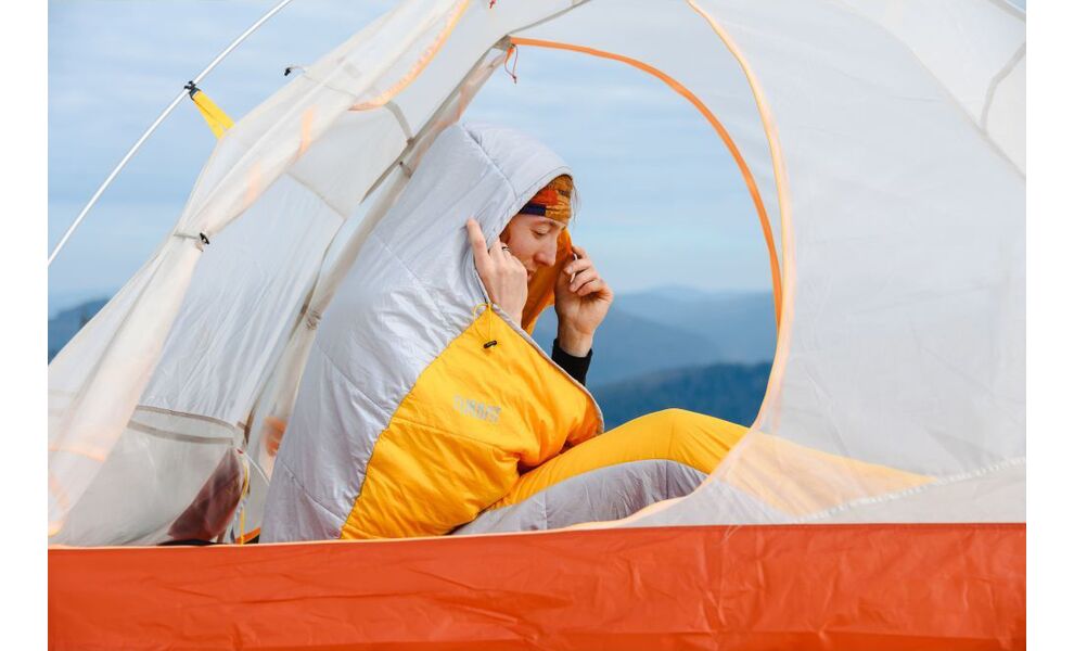 Літній туристичний спальник Turbat Tourer Summer 195 (Gold Fusion/Dawn Blue) до 7°C: з капюшоном, Максимальний зріст користувача: 195, Колір: Gold Fusion/Dawn Blue, Сторона застібки: ліва, зображення 8