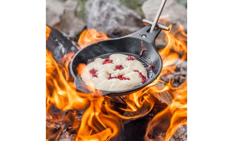Чавунна сковорода зі складною довгою ручкою Petromax Cast-Iron Campfire,  Ø17 см, зображення 10
