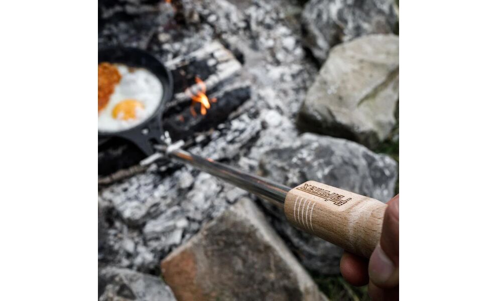 Чавунна сковорода зі складною довгою ручкою Petromax Cast-Iron Campfire,  Ø17 см, зображення 6