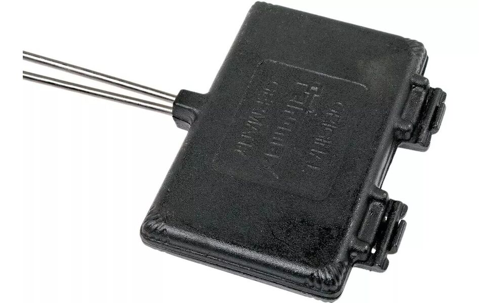 Чавунний пресc-гриль для вафель Petromax Waffle Iron L, зображення 6