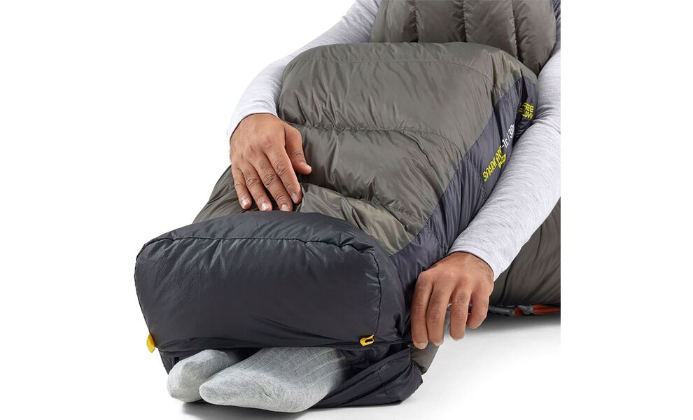 Демісезонний пуховий спальник Sea to Summit Spark Pro -9C 2025 - Long до -9°C: з капюшоном, Максимальний зріст користувача: 198, Колір: Beluga Black, Сторона застібки: ліва, зображення 10
