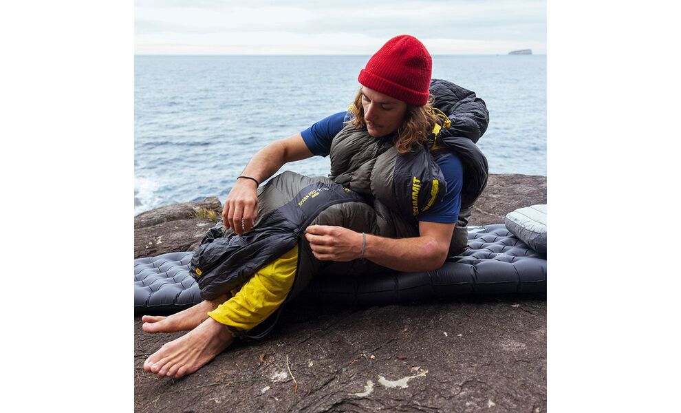 Демісезонний пуховий спальник Sea to Summit Spark Pro -9C 2025 - Long до -9°C: з капюшоном, Максимальний зріст користувача: 198, Колір: Beluga Black, Сторона застібки: ліва, зображення 19