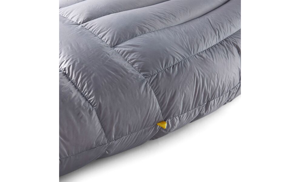 Демісезонний пуховий спальник Sea to Summit Spark Women's -1C - Regular до -7°C: з капюшоном, Максимальний зріст користувача: 170, Колір: Pewter Grey, Сторона застібки: права, зображення 5