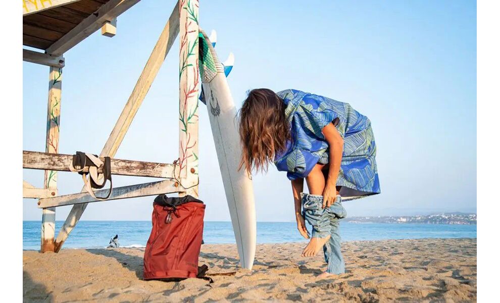 Швидкосохнучий рушник-пончо з мікрофібри PackTowl Poncho - L/XL (Botanical), 142x97 см, Тип розміру: L/XL, Колір: Botanical, зображення 5