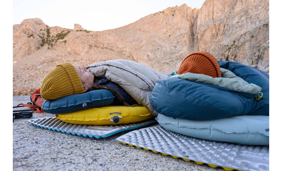 Надувний каремат Therm-a-Rest NeoAir Xlite NXT - Regular Wide: з мішком-насосом, Товщина: 7,6, Тип розміру: Regular Wide, Колір виробника: Solar Flare, зображення 7