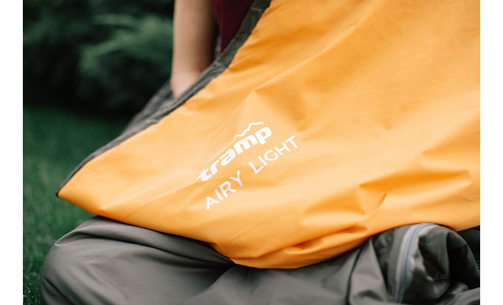 Літній кемпінговий спальник-ковдра Tramp Airy Light (Yellow) до 10°C, Максимальний зріст користувача: 185, Колір: Yellow/Grey, Сторона застібки: права, зображення 16