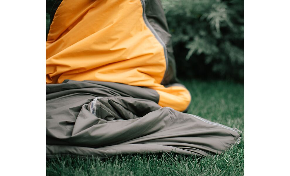 Літній кемпінговий спальник-ковдра Tramp Airy Light (Yellow) до 10°C, Максимальний зріст користувача: 185, Колір: Yellow/Grey, Сторона застібки: ліва, зображення 18