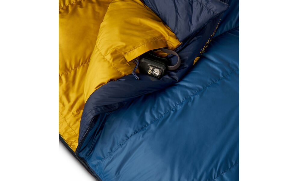 Зимовий пуховий спальник Kelty Cosmic Down 20 Regular до -7°C: з капюшоном, Максимальний зріст користувача: 183, Колір: Dark Blue/Pageant Blue/Olive Oil, Сторона застібки: права, зображення 7