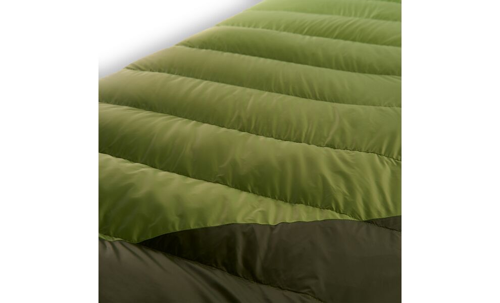 Демісезонний пуховий спальник Kelty Cosmic Down 40 Regular до +4°C: з капюшоном, Максимальний зріст користувача: 183, Колір: Dill-Duffel Bag/Cherry Mahogany, Сторона застібки: права, зображення 9