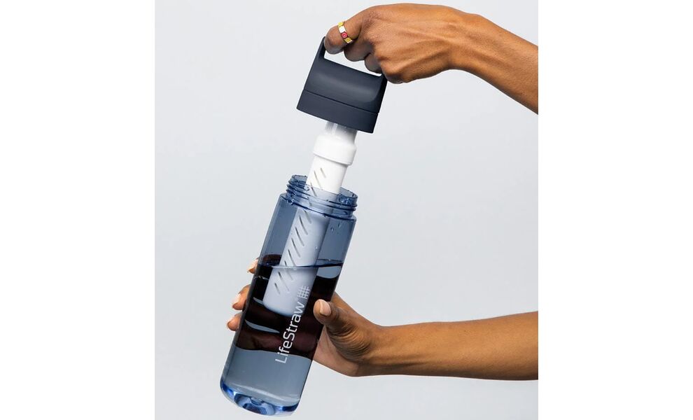 Пляшка з фільтром для води LifeStraw Go Filter Bottle (Icelandic Blue) на 650 мл, Об'єм резервуару: 650, Колір резервуару: Icelandic Blue, зображення 2