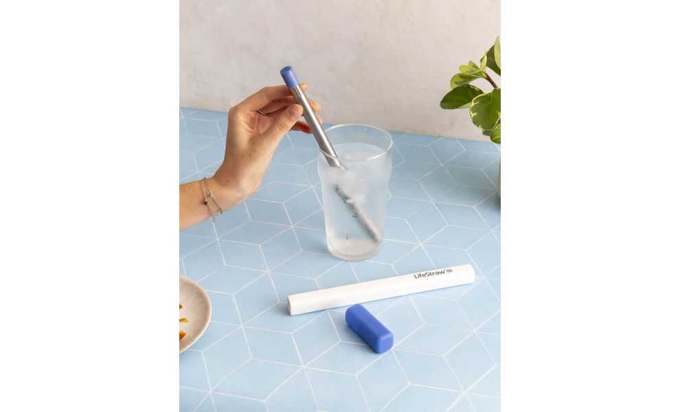 Фільтр-трубочка для пиття води LifeStraw SIP (Midnight Blue) з чохлом, Колір резервуару: Midnight Blue, зображення 4