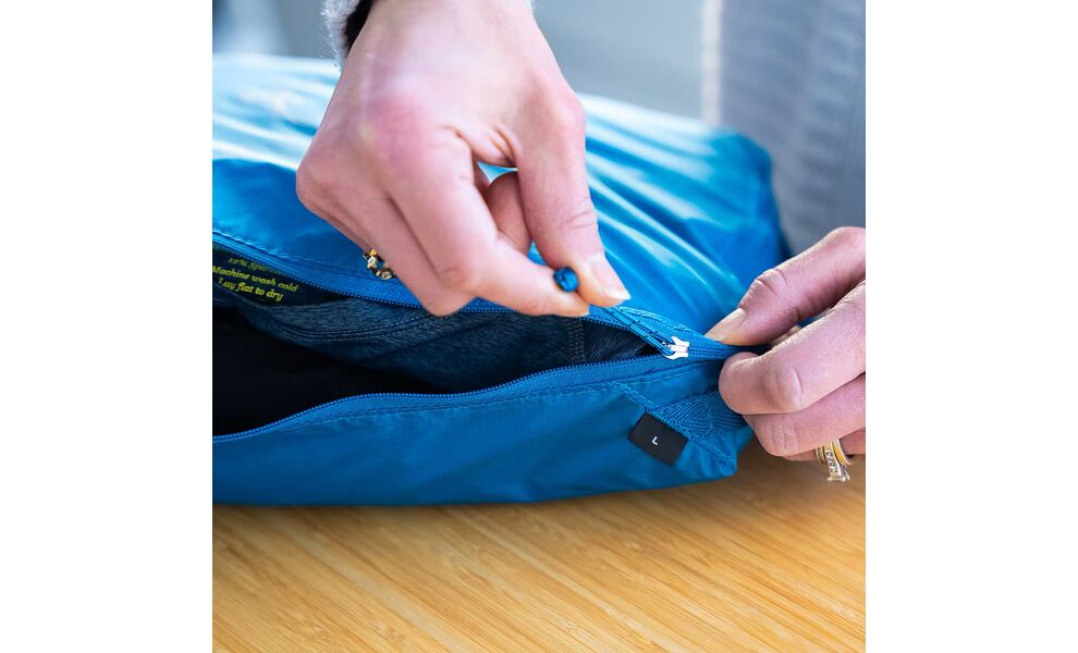 Дорожній органайзер для одягу Osprey Ultralight Packing Cube - L (Waterfront Blue), Об'єм: 9, Колір виробника: Waterfront Blue, зображення 5