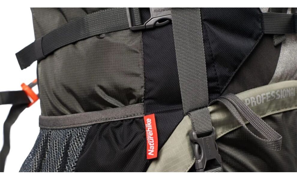 Рюкзак Naturehike NH70B070-B Discovery 70 (Black), зображення 16
