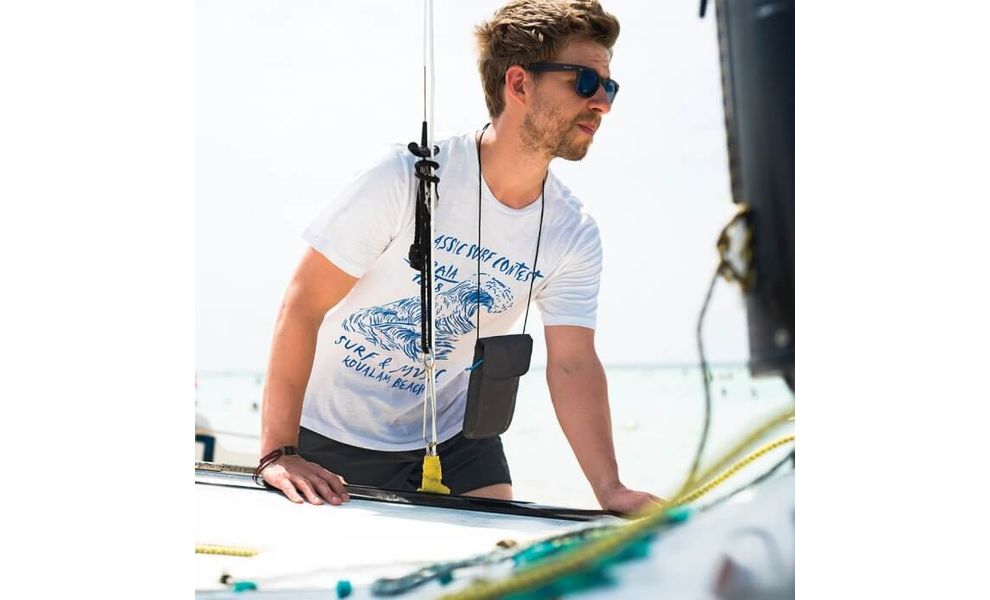 Гаманець на шию Lifeventure Waterproof Body Wallet Chest (Black), зображення 2