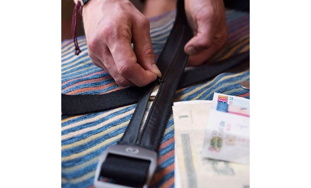 Ремінь з кишенькою Lifeventure Travel Money Belt (Black), Колір виробника: Black, зображення 3