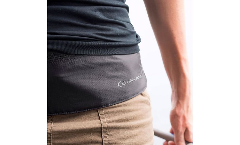 Гаманець на пояс Lifeventure Waterproof Body Wallet Waist (Black), зображення 4