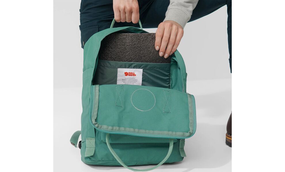 Рюкзак Fjallraven Kanken (631-241/Foliage Green-Peach Sand), 16 л, Об'єм: 16, Колір виробника: 631-241/Foliage Green-Peach Sand, зображення 11