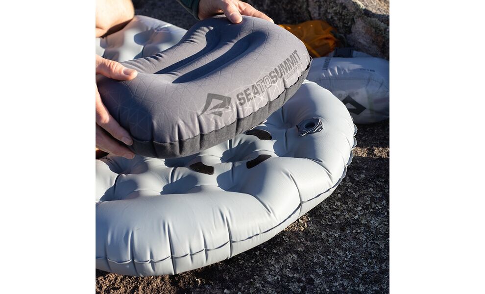 Надувний каремат Sea to Summit Ether Light XR Insulated - Large Rectangular: з мішком-насосом, Товщина: 10, Тип розміру: Large Rectangular, Колір виробника: Dark Grey, зображення 17