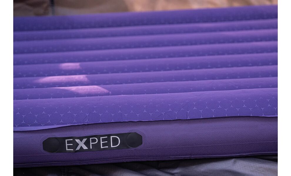 Самонадувний каремат Exped MegaMat Ultra - MW: з мішком-насосом, Товщина: 10, Тип розміру: MW, Колір виробника: Aubergine, зображення 11