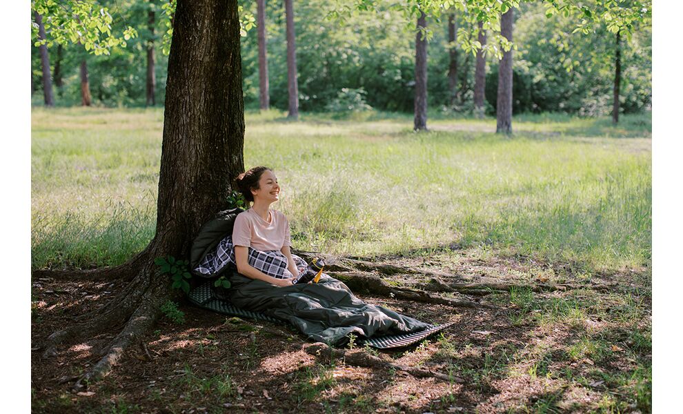 Демісезонний кемпінговий спальник-ковдра Totem Ember Plus XXL до 5°C: широкий, з капюшоном, Максимальний зріст користувача: 190, Колір: Green, Сторона застібки: ліва, зображення 8