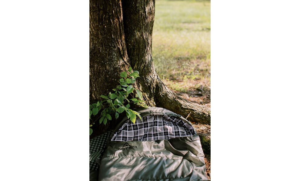 Демісезонний кемпінговий спальник-ковдра Totem Ember Plus XXL до 5°C: широкий, з капюшоном, Максимальний зріст користувача: 190, Колір: Green, Сторона застібки: ліва, зображення 12