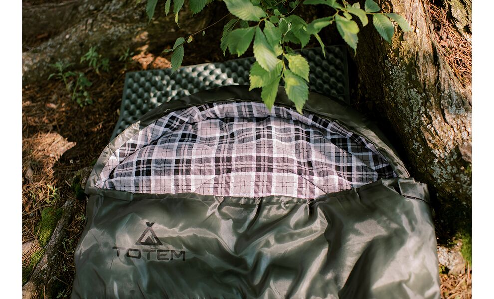Демісезонний кемпінговий спальник-ковдра Totem Ember Plus до 5°C: з капюшоном, Максимальний зріст користувача: 190, Колір: Green, Сторона застібки: права, зображення 13