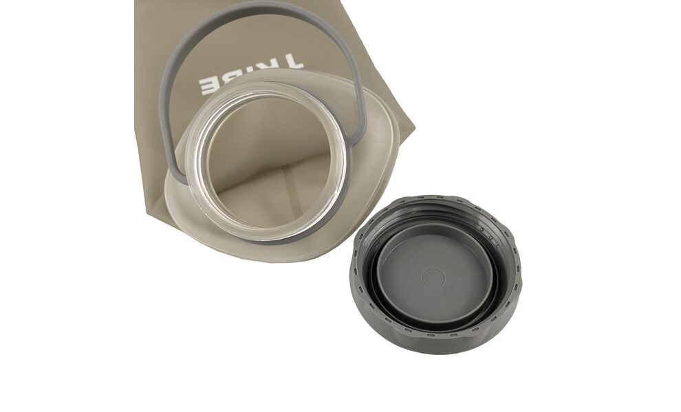 М'яка пляшка для води Tribe Soft Bottle (Grey) на 1,5 л, Об'єм: 1500, Колір: Grey, зображення 3