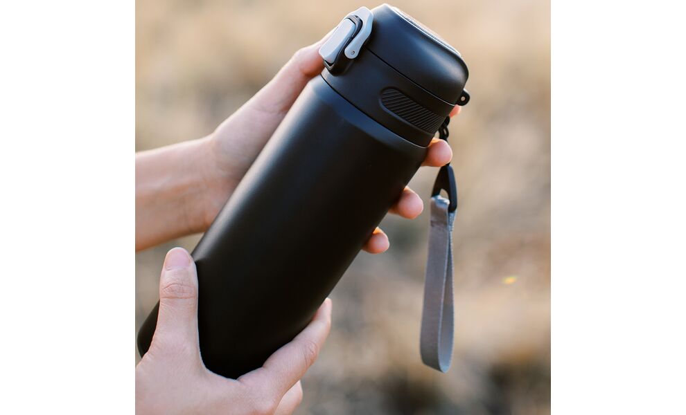 Термокружка з трубочкою Tribe Urban (Black) на 550 мл: герметична кришка, Об'єм: 550, Колір: Black, зображення 17